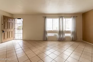 Photo #4: 6838518 Listing 