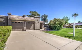 Photo #1: 6838657 Listing 