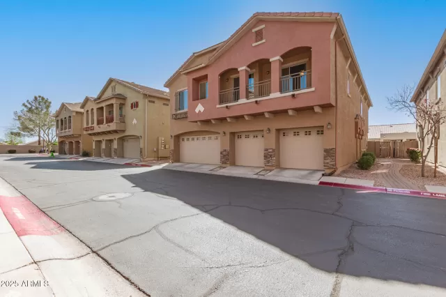 MLS: 6838742 Condo For Sale