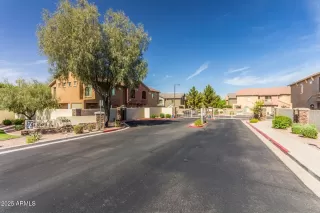 Photo #1: 6838742 Listing