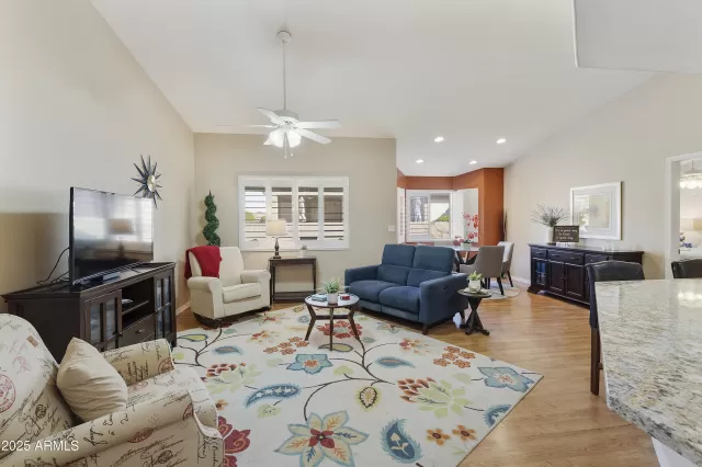 MLS: 6838762 Condo For Sale