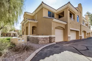 Photo #1: 6838942 Listing