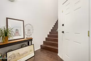 Photo #4: 6838942 Listing