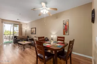 Photo #5: 6839052 Listing 