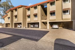 Photo #1: 6839188 Listing