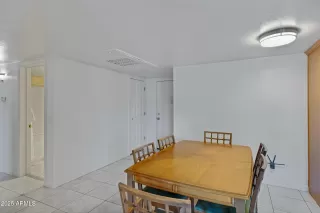 Photo #4: 6839188 Listing