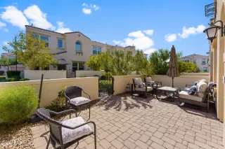 Photo #1: 6839281 Listing 