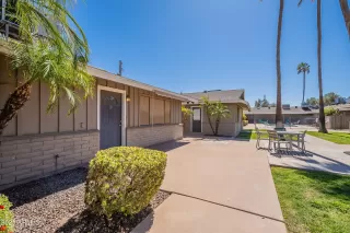 Photo #2: 6839488 Listing