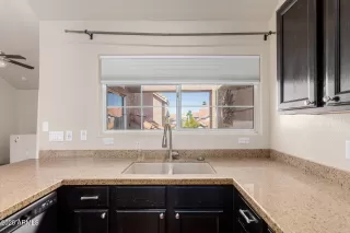 Photo #5: 6839650 Listing 