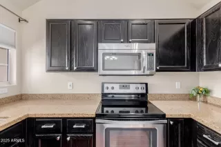Photo #6: 6839650 Listing 