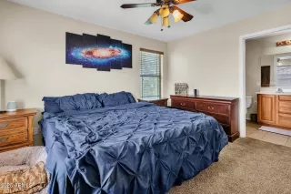 Photo #3: 6839700 Listing