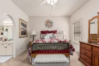 Photo #5: 6839757 Listing 