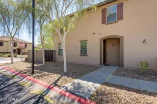 Photo #2: 6839952 Listing