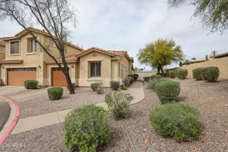 Photo #1: 6840406 Listing 