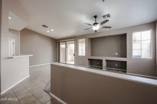 Photo #3: 6840406 Listing 