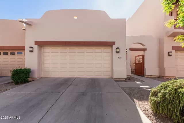 MLS: 6840571 Condo For Sale