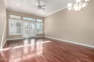 Photo #2: 6840571 Listing