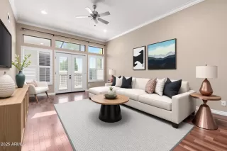 Photo #3: 6840571 Listing