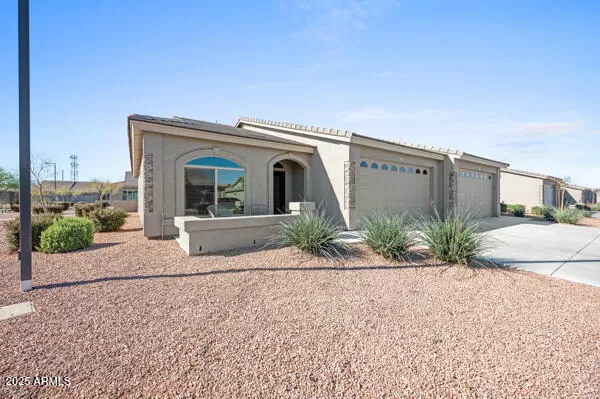 MLS: 6840633 Condo For Sale