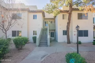 Photo #3: 6840718 Listing