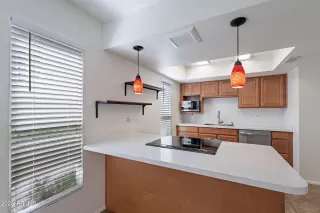 Photo #2: 6840724 Listing 