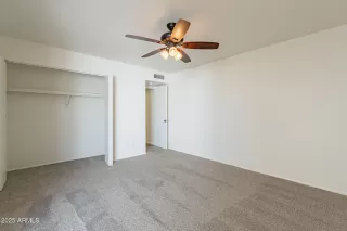 Photo #6: 6840724 Listing 