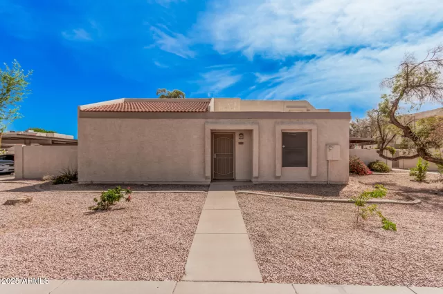 MLS: 6840873 Condo For Sale