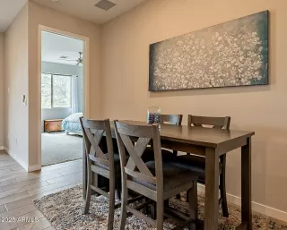 Photo #6: 6841639 Listing 