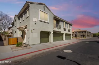 Photo #3: 6841817 Listing 