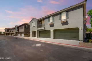 Photo #4: 6841817 Listing 