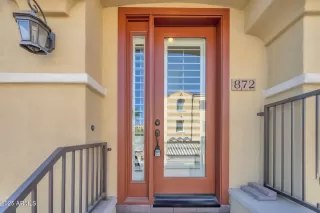 Photo #2: 6841963 Listing 