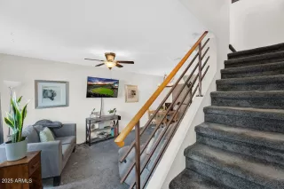 Photo #4: 6842042 Listing