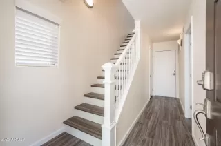 Photo #5: 6842128 Listing