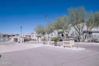 More Details about MLS # 6842323 : 900 S CANAL DRIVE#121