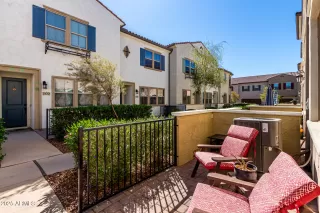 Photo #3: 6842368 Listing