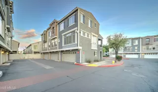 Photo #1: 6842427 Listing