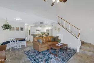 Photo #2: 6842518 Listing