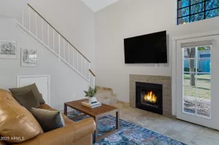 Photo #4: 6842518 Listing