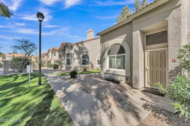 MLS: 6842820 Condo For Sale