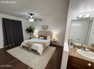 Photo #4: 6842895 Listing