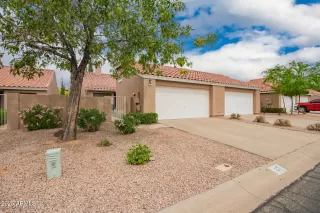 Photo #2: 6842919 Listing