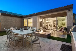 Photo #5: 6842980 Listing