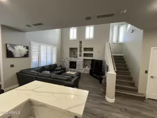 Photo #1: 6843140 Listing