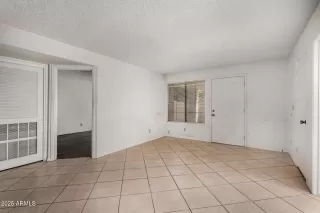 Photo #5: 6843555 Listing 