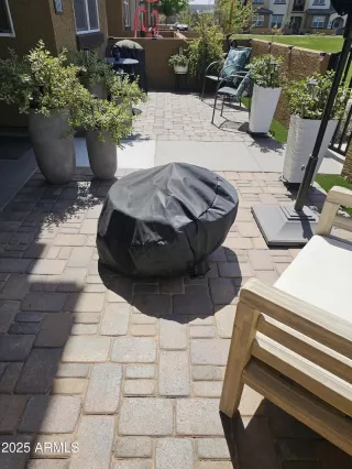 Photo #5: 6843926 Listing