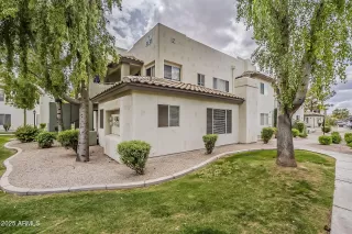 Photo #2: 6843938 Listing