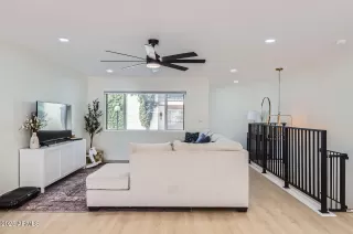 Photo #4: 6844023 Listing 