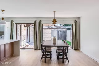 Photo #6: 6844023 Listing 