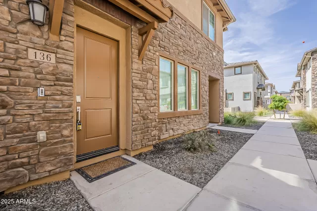 MLS: 6844038 Condo For Sale