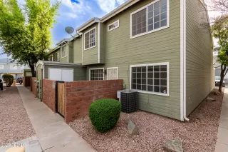 Photo #2: 6844616 Listing 